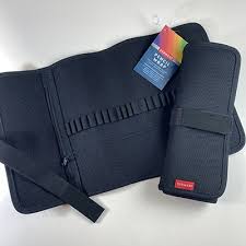 Derwent Black Pencil Wrap